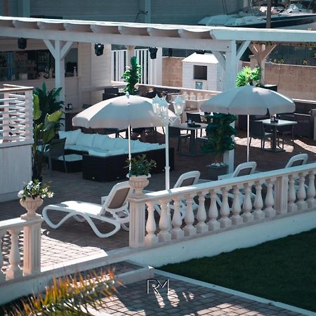 La Palazzina Bed & Breakfast Porto Cesareo Eksteriør bilde