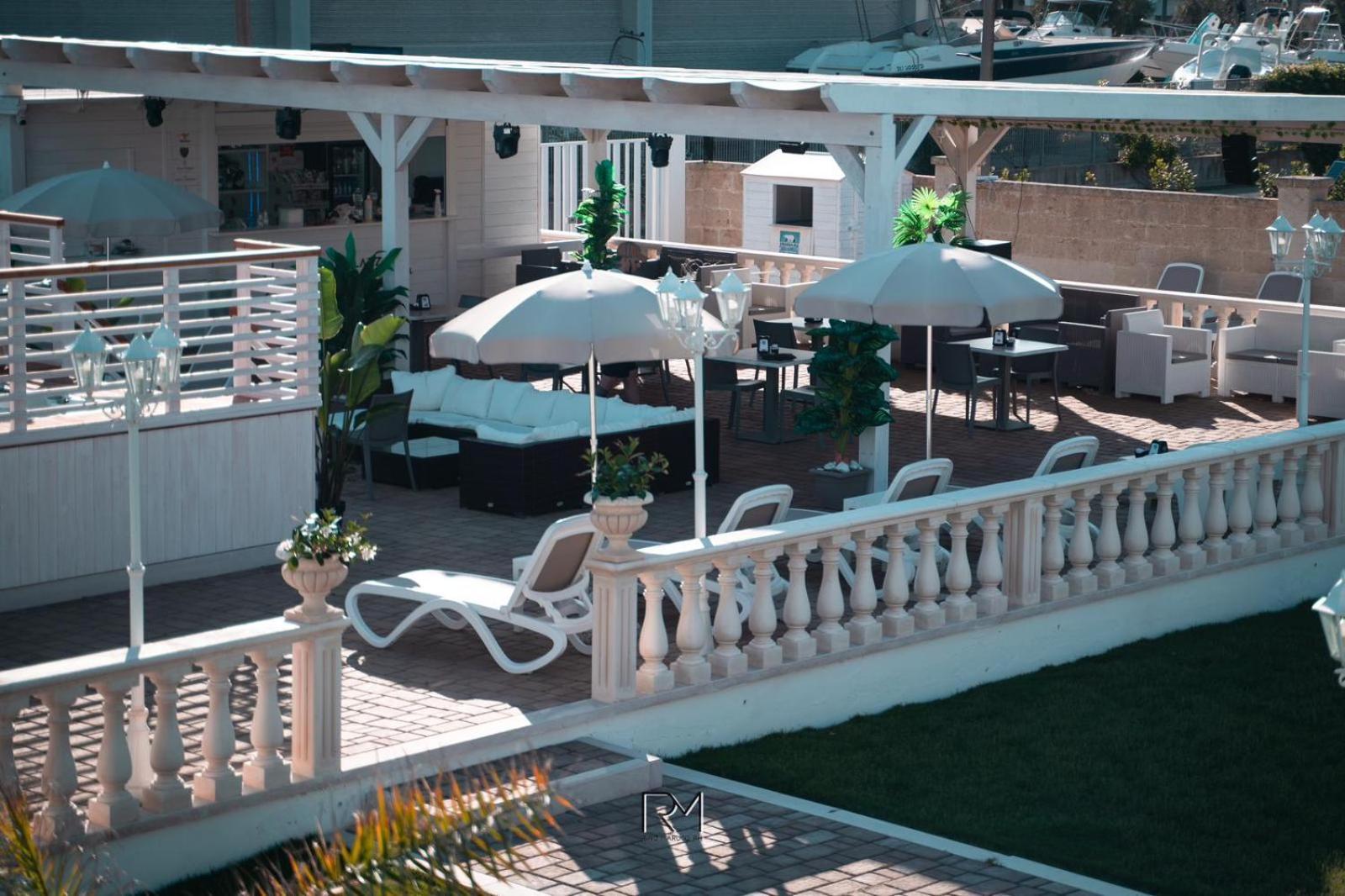La Palazzina Bed & Breakfast Porto Cesareo Eksteriør bilde