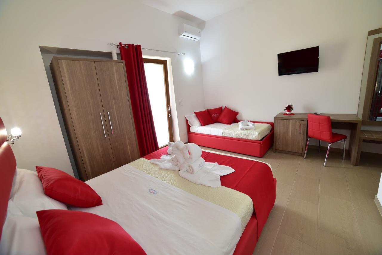 La Palazzina Bed & Breakfast Porto Cesareo Eksteriør bilde