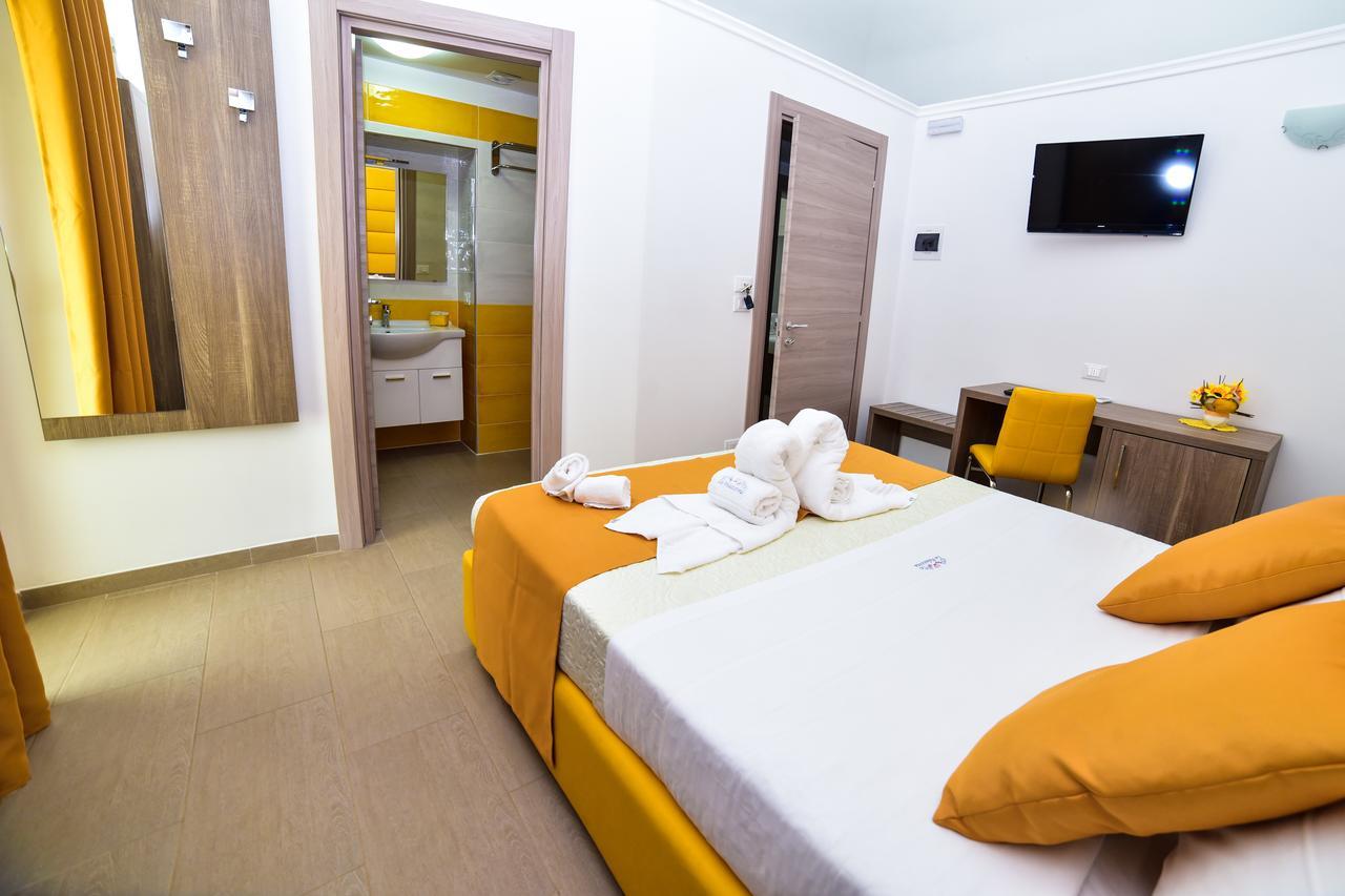 La Palazzina Bed & Breakfast Porto Cesareo Eksteriør bilde